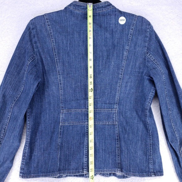 Laura Petites Button Up Blue Jean Jacket Womens size 12 Denim Casual Coat - Picture 6 of 8
